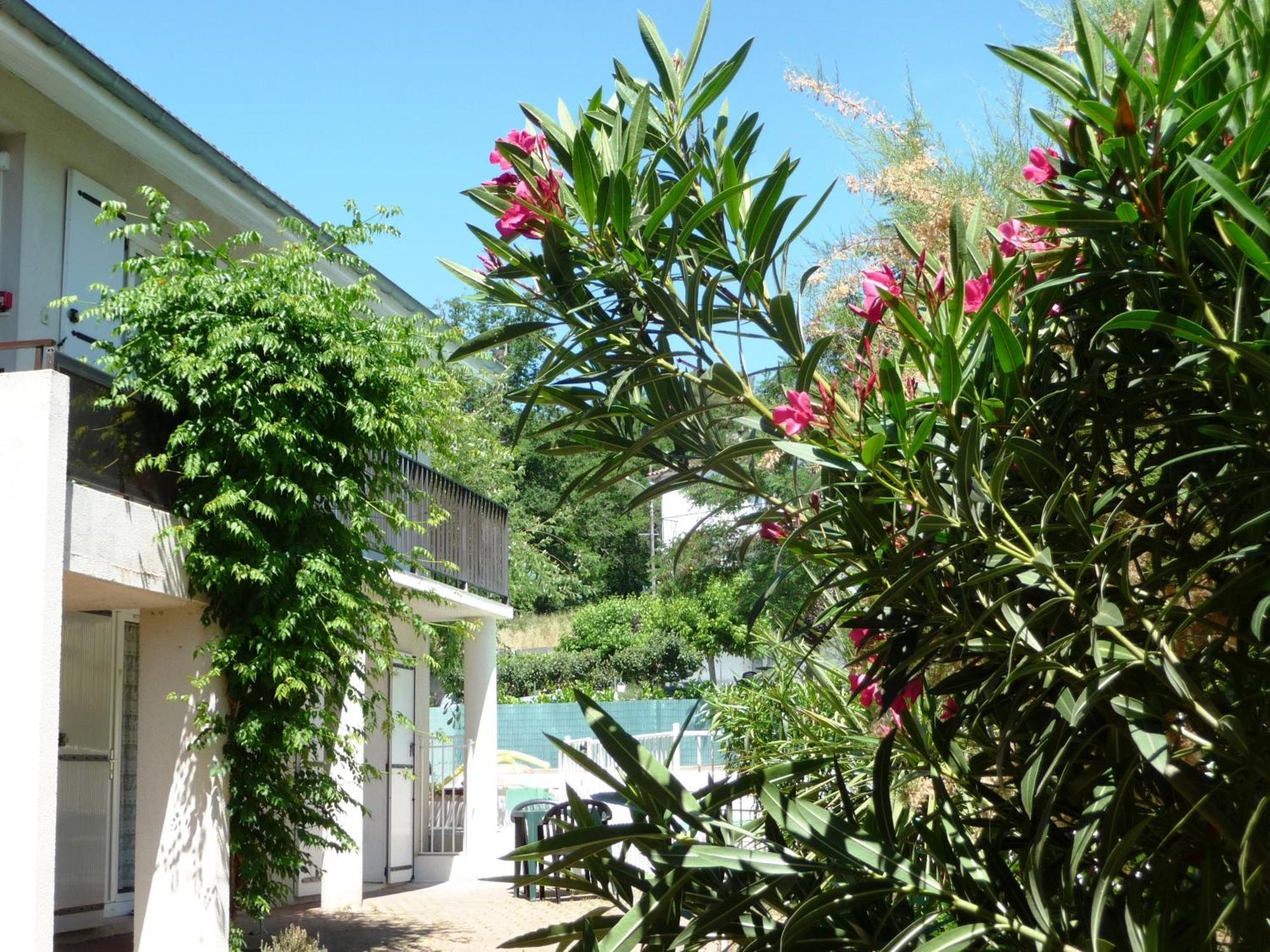 Aubergade Hotel บาร์โบตอง-เลส์-แตมส์ ภายนอก รูปภาพ