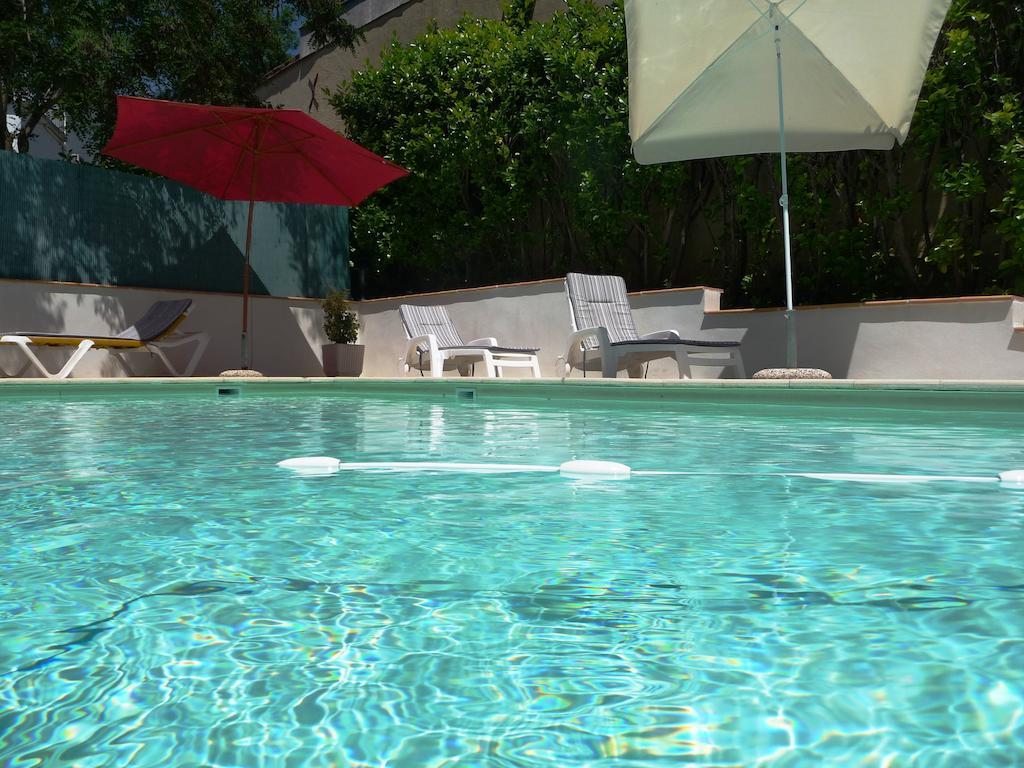 Aubergade Hotel บาร์โบตอง-เลส์-แตมส์ ภายนอก รูปภาพ